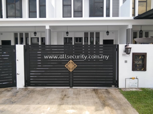 ALUMINIUM SWING GATE