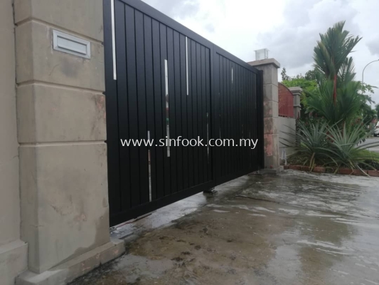 ALUMINIUM SWING GATE