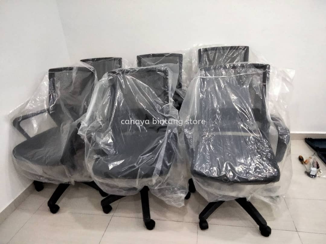 DELIVERY & INSTALLATION BATLEY LOW BACK MESH CHAIR OFFICE FURNITURE | TROPICANA METROPARK | SUBANG JAYA | SELANGOR