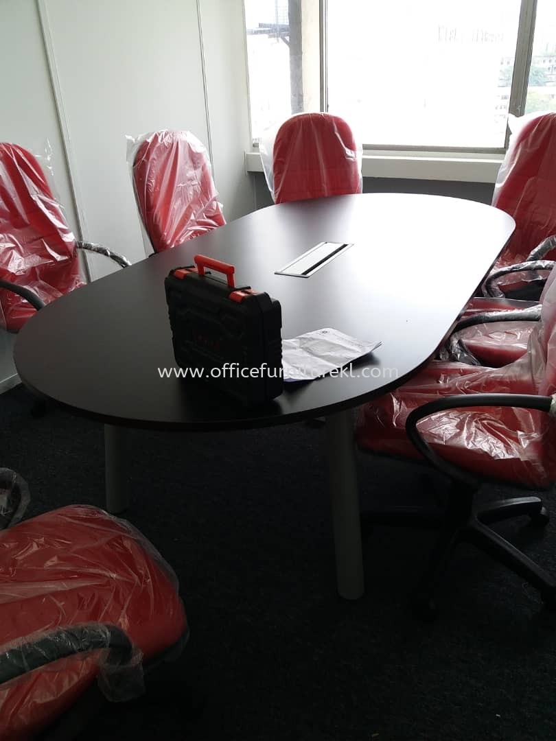 DELIVERY & INSTALLATION QAMAR MEETING OFFICE TABLE l HYDE OFFICE FABRIC CHAIR l OFFICE FURNITURE l JAYA ONE l PETALING JAYA l SELANGOR