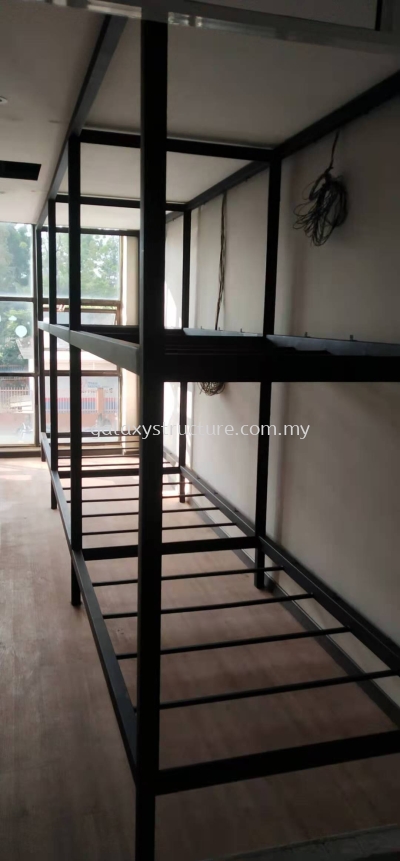 To customised fabrication,supply and install bedstead mild steel powder coated @ Jalan Kristal L7/L, Seksyen 7, 40000 Shah Alam.