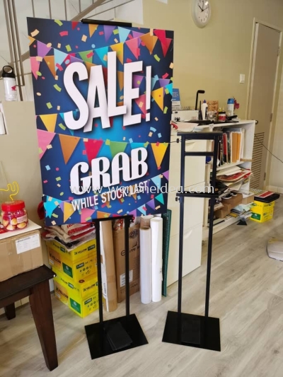 Adjustable Height Poster Stand