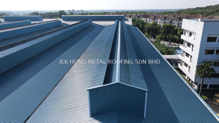 CSC Steel  to install metal roofing,jackroof, 1.0mm stainless steel gutter, flashing, capping, ridge capping - Ayer Keroh Melaka