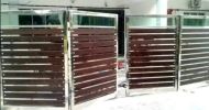  Stainless Steel Gate