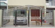  Stainless Steel Gate