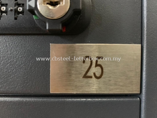 Powder Coated Handphone / Passport Locker With Numeric Lock Set