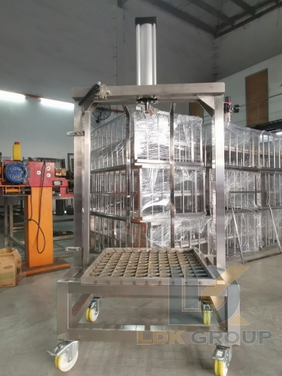 stainless steel machine shelving