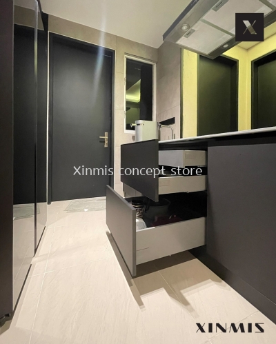 Matte Black Aluminium Kitchen - Nova Saujana