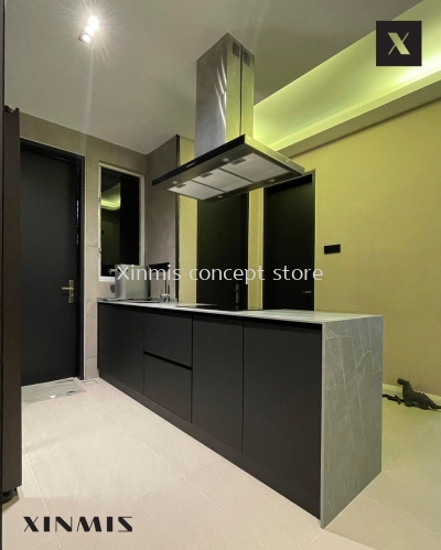 Matte Black Aluminium Kitchen - Nova Saujana