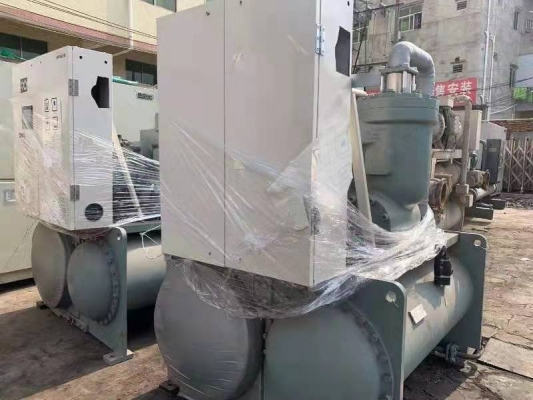 Hitachi Water-Cooled Chiller RCU170WHZ-E Used Unit