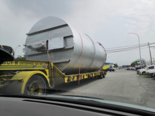 STAINLESS STEEL TANK