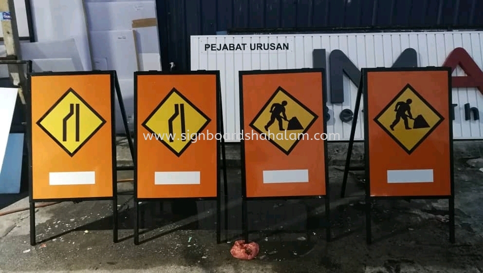 Prosafety Resources Klang - A board Stand