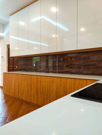 Kitchen Cabinets Modern White & Wood Interior Design Ideas-Renovation-Residential- Kluang, Johor 