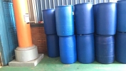 Used 200L Blue drum with white screw cap (3) Others