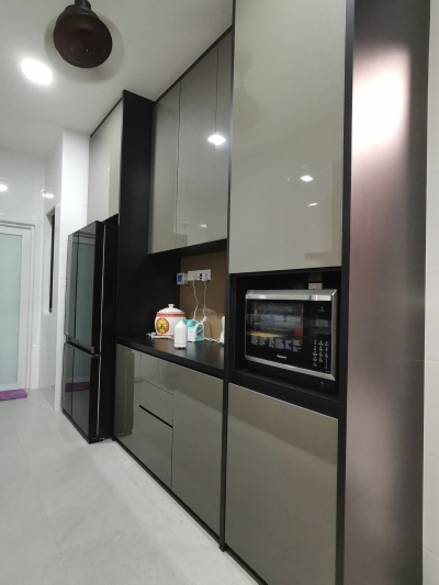 Kitchen Area - Kitchen Cabinet Design Ideas - Dry &  Wet Kitchen - Home Renovation - Bukit Indah 26 Avenue Johor Bahru