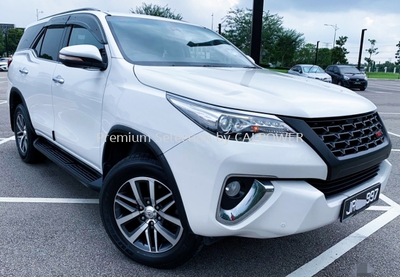 2016 Toyota FORTUNER 2.7 SRZ (A) PADDLE SHIFT FULL