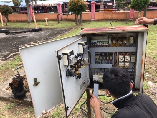 On Site Checking Submersible Pump Panel Board & Pump Status 