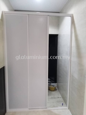 aluminium shower sliding door (powder coated white + aluminium composite panel White) @bukit Jalil 