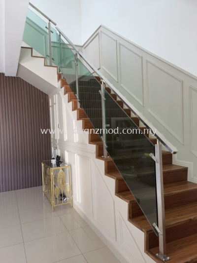 Stainless Steel Staircase Glass Railing 