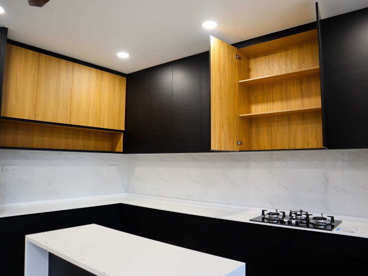 Modern White, Black & Wood Kitchen Design Interior Design Ideas - Renovation - Residential - Segamat Johor  Kitchen Design Residential Design Interior Design