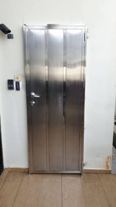 Custom Stainless Steel Security Door Johor Bahru