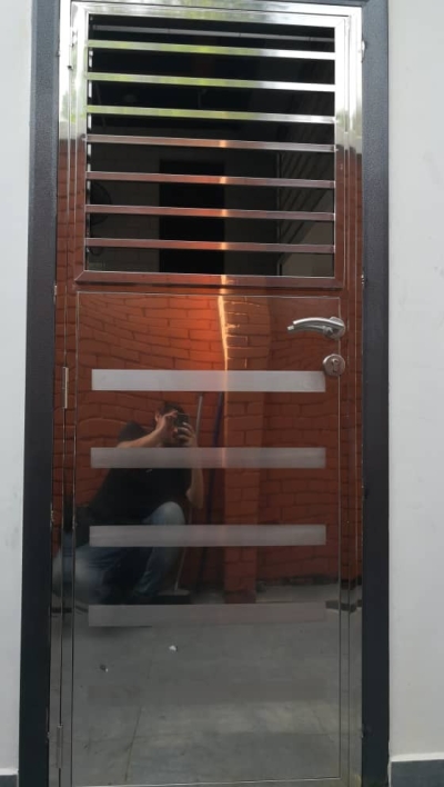 Custom Stainless Steel Security Door Johor Bahru