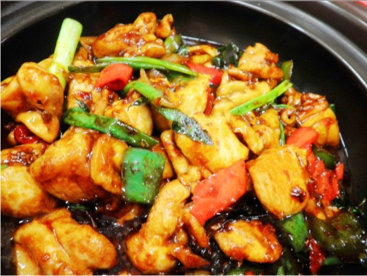 Chicken Cubes with Soy Sauce & Wine