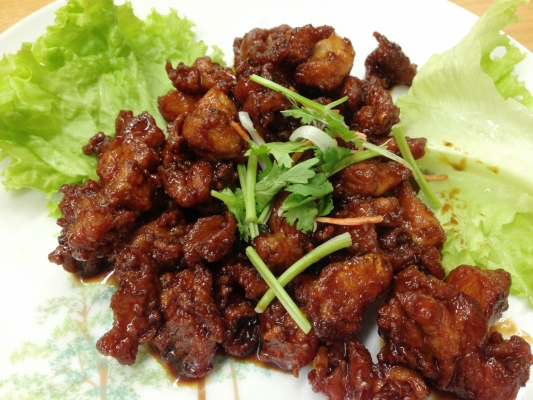 Chicken Cubes with Marmite Sauce