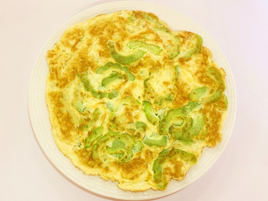 Fried Egg with Bitter Gourd