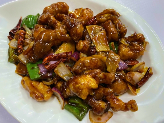 Fried Squid with Gong Bou Sauce