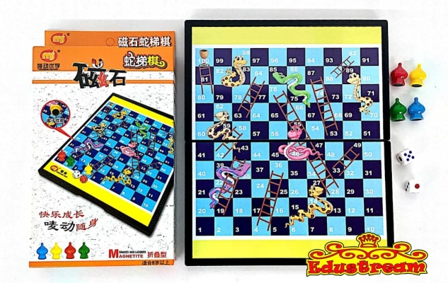 Magnetic Pocket Size Game Set / Magnetite Chess Game (Snake And Ladders)