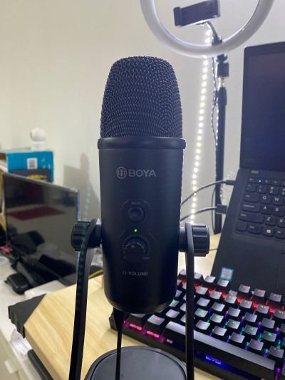 Boya mic pm700