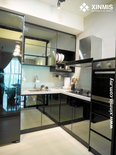 Malacca Niello Mirror Aluminium Kitchen Cabinet Design Sample