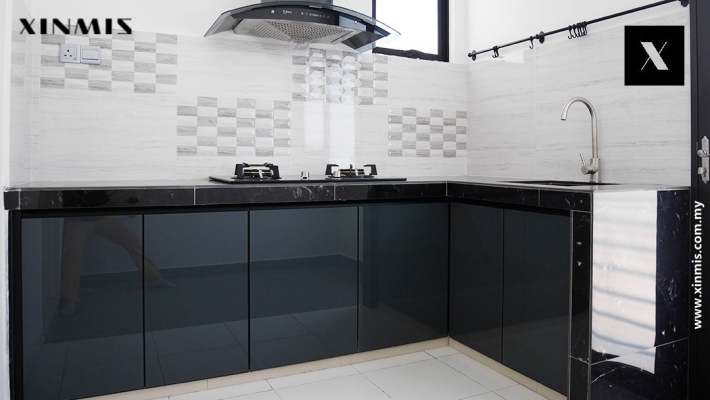 Malacca Simple Aluminium Kitchen Cabinet Design Sample