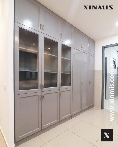 Selangor Glass Door Aluminium Kitchen Cabinet Sample