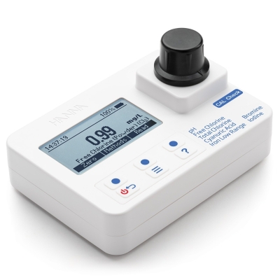 HI97101 Bromine, Chlorine, Cyanuric Acid, Iron, Iodine, and pH portable photometer with CAL Check-meter only