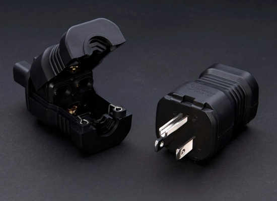 Furutech FI-15M(R)PlusNew High Performance AC Connectors (1Pcs)