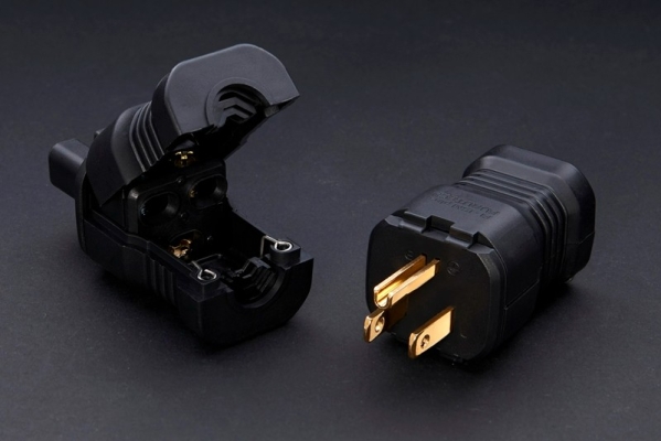 Furutech FI-15M(G)Plus New High Performance AC Connectors (1Pcs)