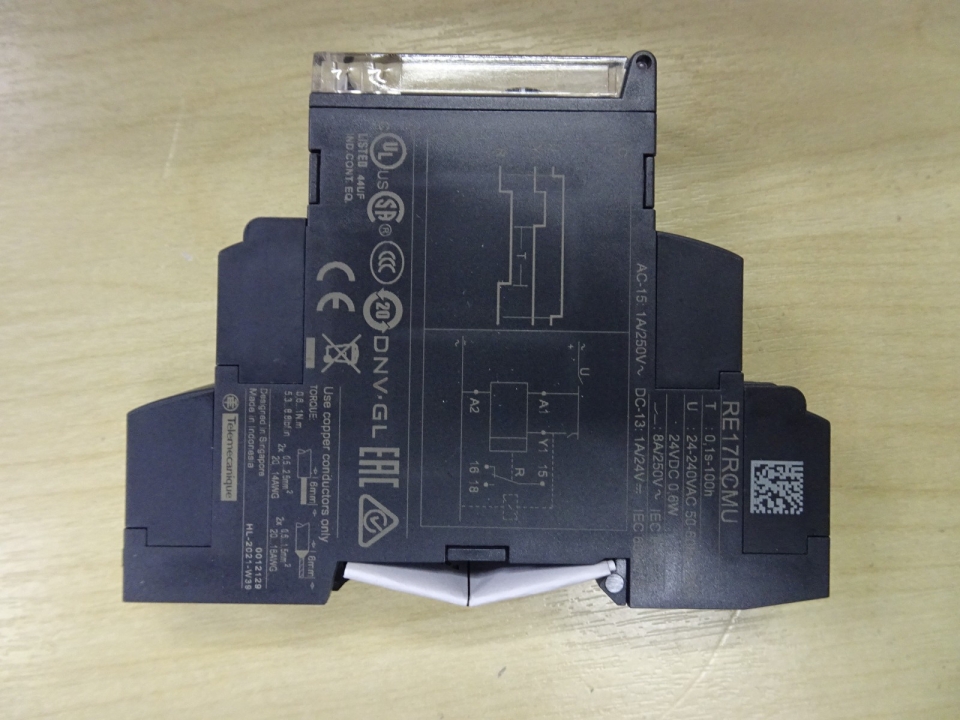 SCHNEIDER OFF DELAY TIMER 1C/O 240VAC