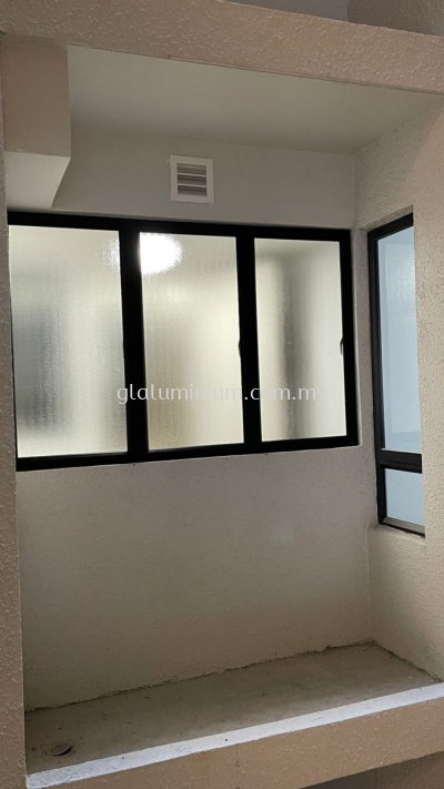 Casement window ( p/c Black + Naco frosted glass) @nidoz desa petaling