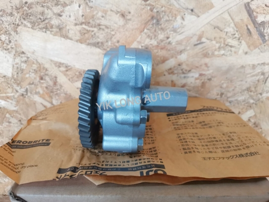 MITSUBISHI CANTER
4D35 OIL PUMP