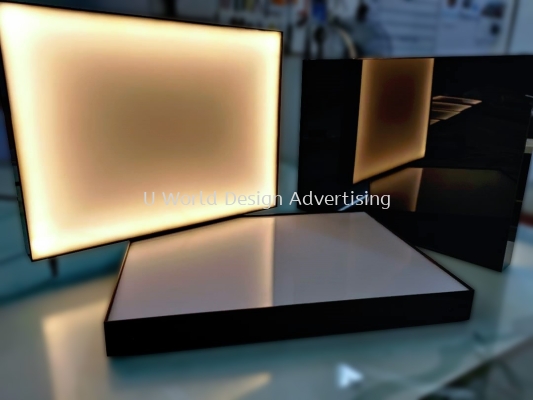 ACRYLIC LIGHTBOX DISPLAY