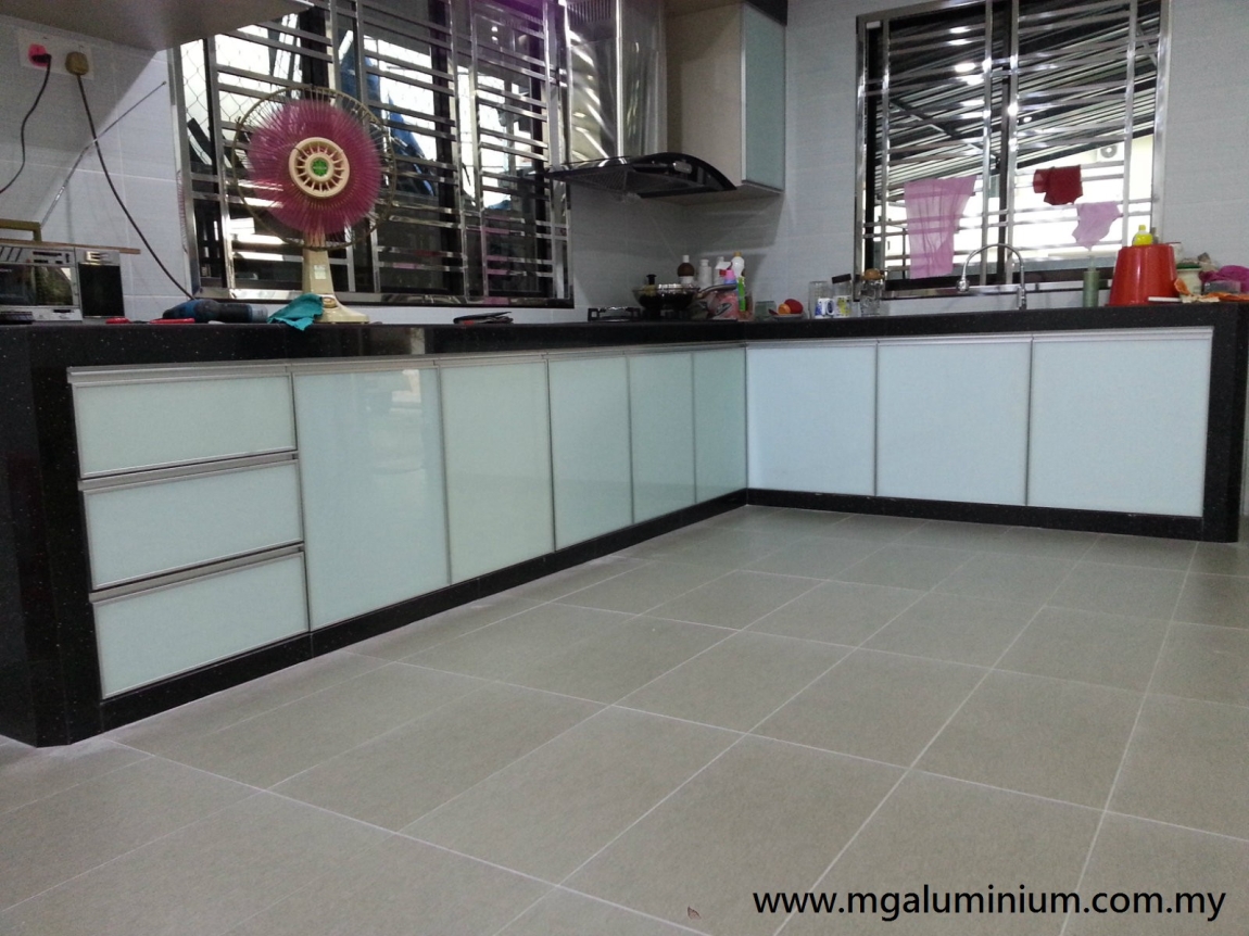 Contoh Kabinet Dapur Aluminium Di Skudai Kabinet Dapur Aluminium Yang Sesuai Di Malaysia Kabinet Dapur Rujukan Reka Bentuk UbahSuai Malaysia