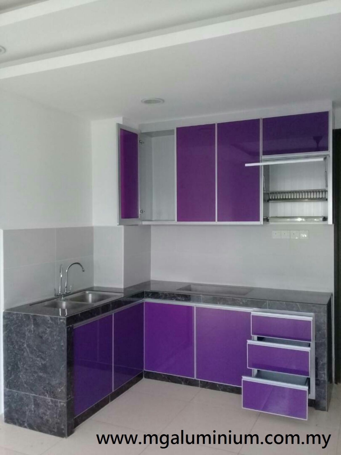 Contoh Kabinet Dapur Aluminium Di Skudai Kabinet Dapur Aluminium Yang Sesuai Di Malaysia Kabinet Dapur Rujukan Reka Bentuk UbahSuai Malaysia