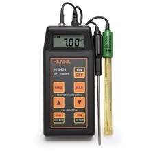 Portable pH/mV Meter HI 8424