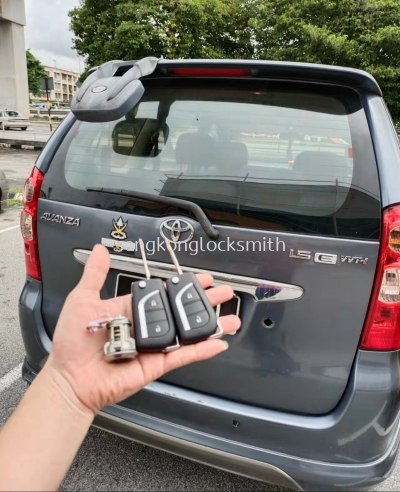 repair toyota avanza car lock