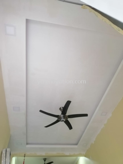 Flat Ceiling + Light Box