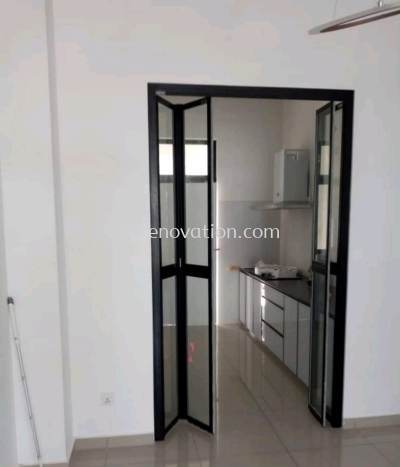 Aluminium Folding Door