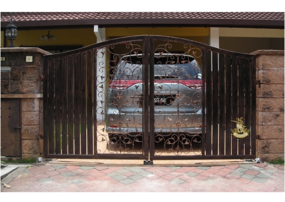 Contoh Rekaan Pintu Pagar Besi Tempa (Wrought Iron) - Selangor Klang