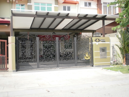 Contoh Rekaan Pintu Pagar Besi Tempa (Wrought Iron) - Selangor Klang